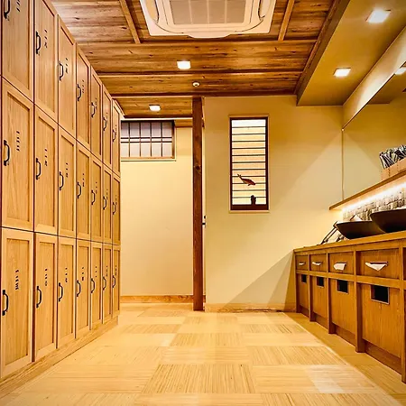 Capsle Hatago Akasaka Spablic Inn Tokyo Exterior photo